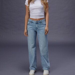 Low Rise Loose fit Jeans